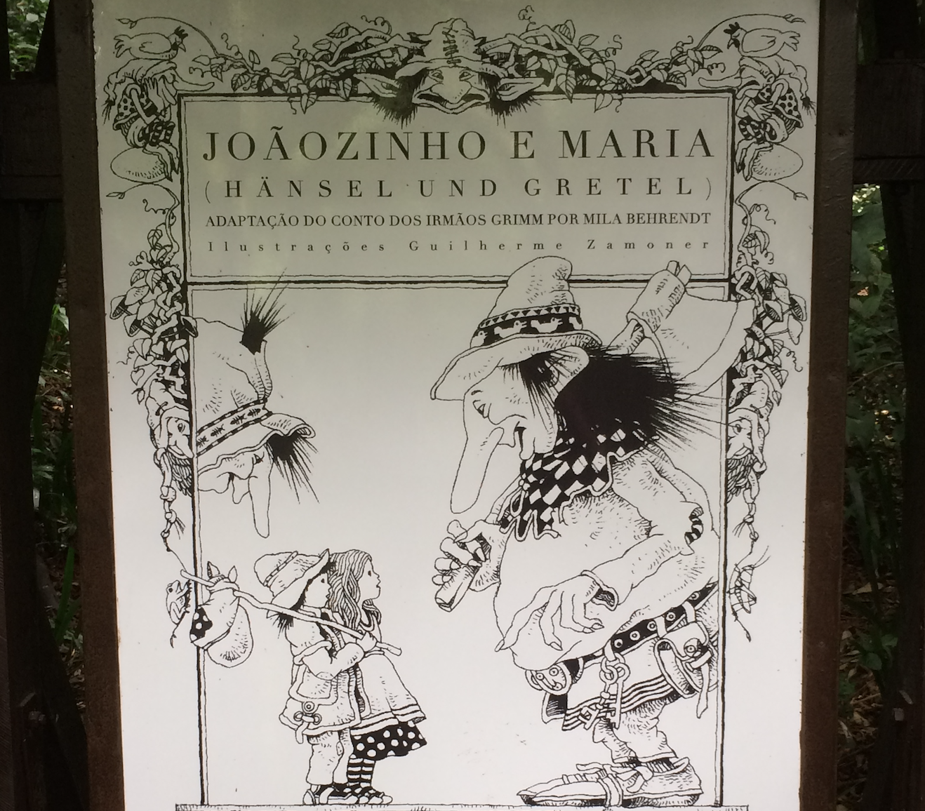 Hänsel und Gretel plaque at the Bosque Alemão (German Woods) in Curitiba